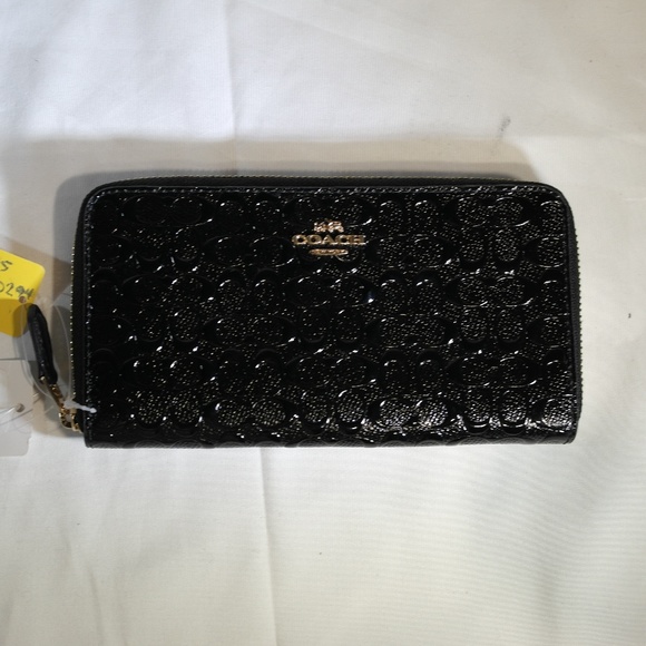 black coach wallet women's